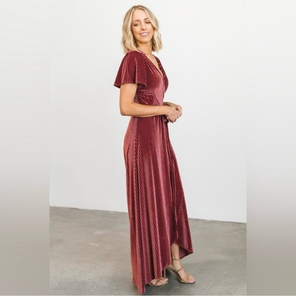 Baltic Born Andi Ribbed Velvet Wrap Maxi Dress in Dark Rose Size XL - Picture 1 of 13